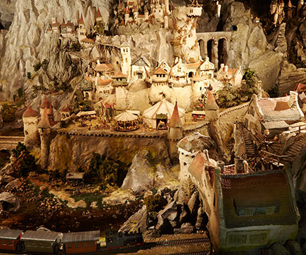 Diorama
